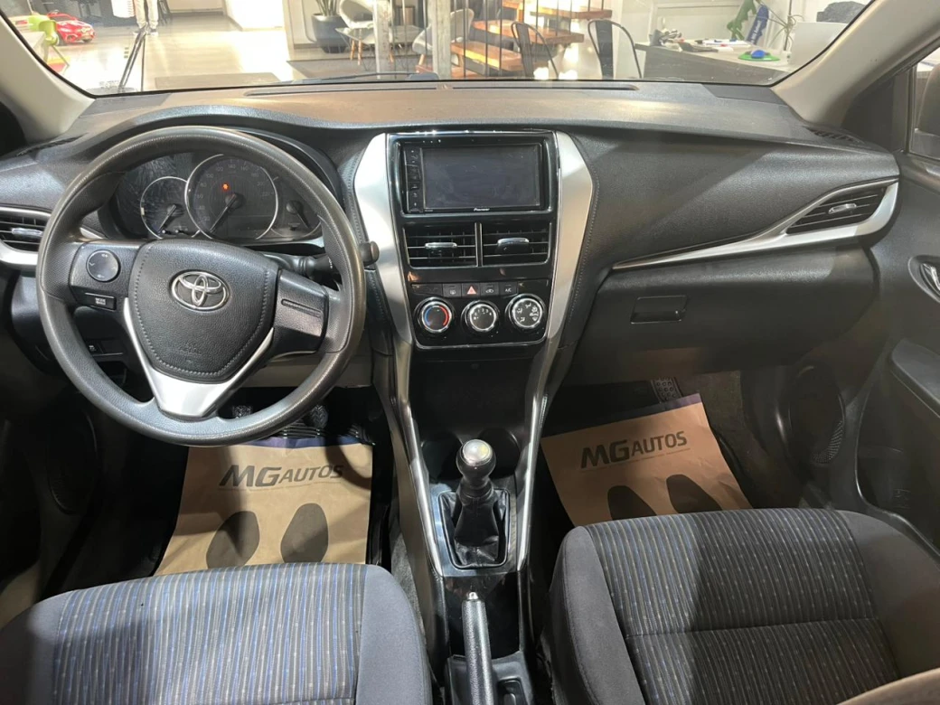 imagen 0 de vehiculo con id 2166